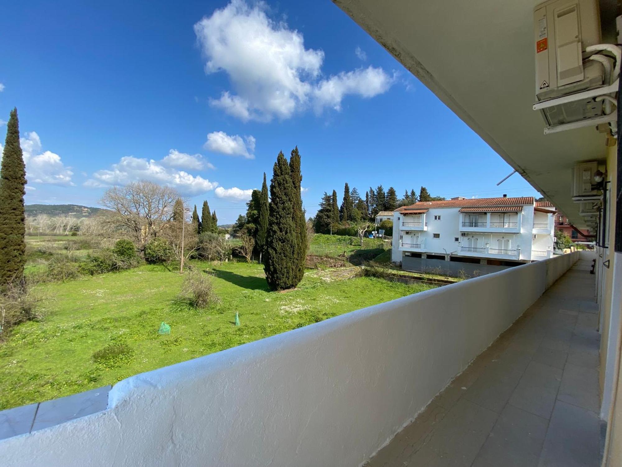 Navy Apartment With Mountain View &Private Parking Vátos Dış mekan fotoğraf