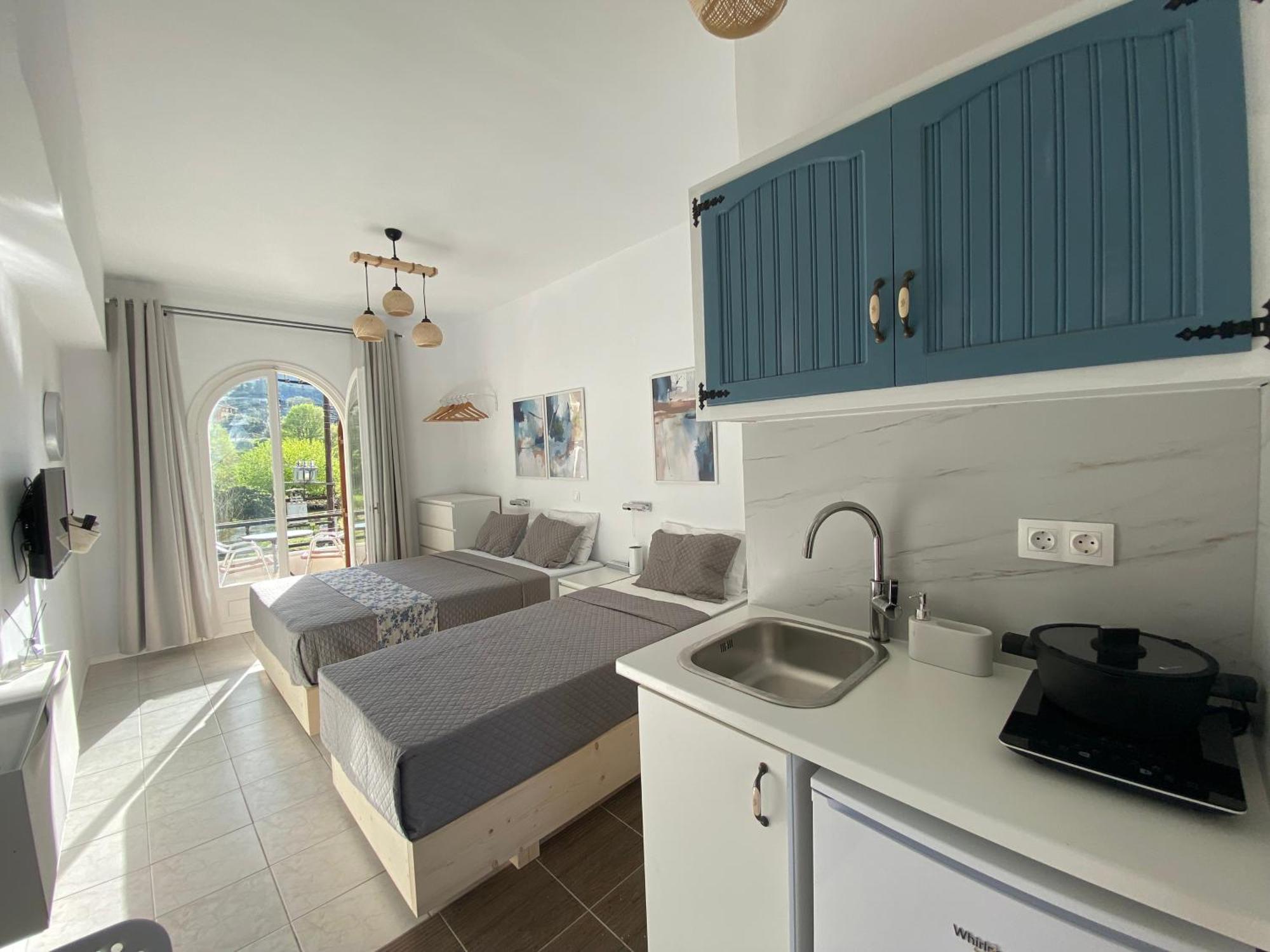 Navy Apartment With Mountain View &Private Parking Vátos Dış mekan fotoğraf